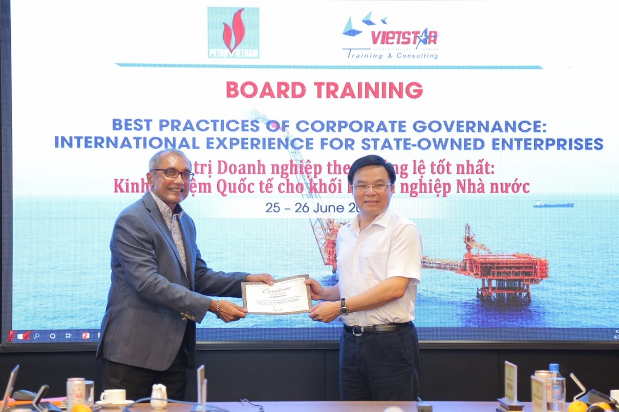 vietstar đào tạo năng lực quản trị dành cho nhà lãnh đạo